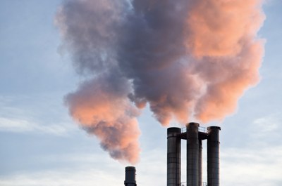 Installations pour le traitement des déchets industriels (chimie, pharmacie, tissus et cuir, alimentation, papier, pétrochimie et exploitation minière) 